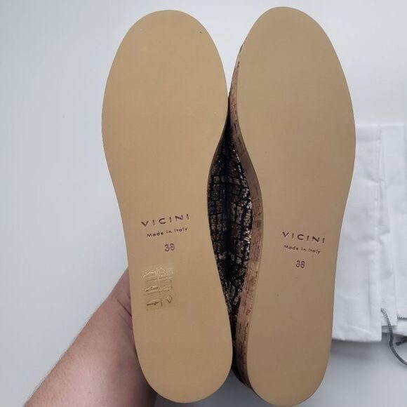 ‎Vicini - Picture 6 of 9